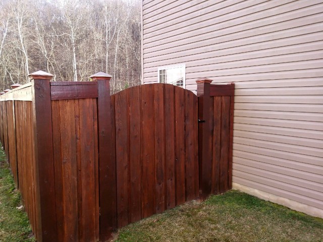 wood fence nashvville 1