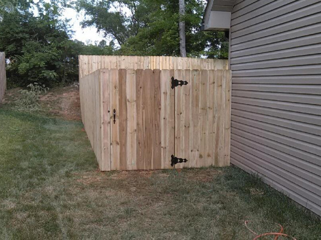 woodfence8